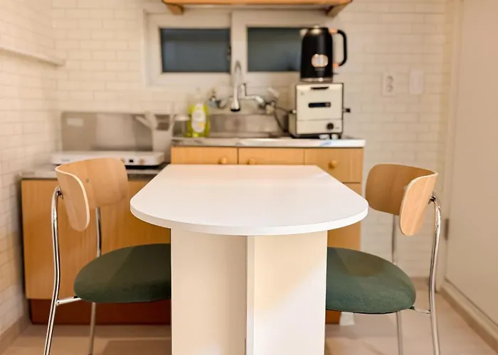 Appartement Gangnam, About A 6-minute Walk From Seolleung Station, Daechi Academy District *