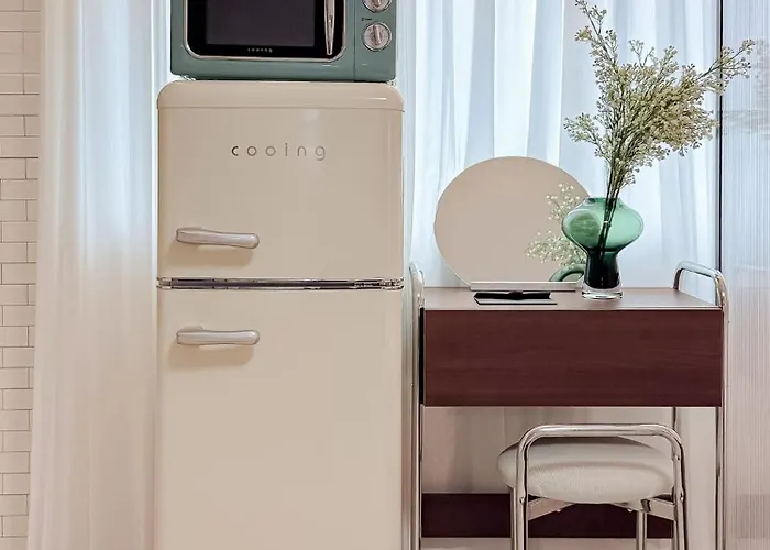 Gangnam, About A 6-minute Walk From Seolleung Station, Daechi Academy District Appartement